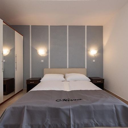 Villa Mona Apartments Razanj Phòng bức ảnh