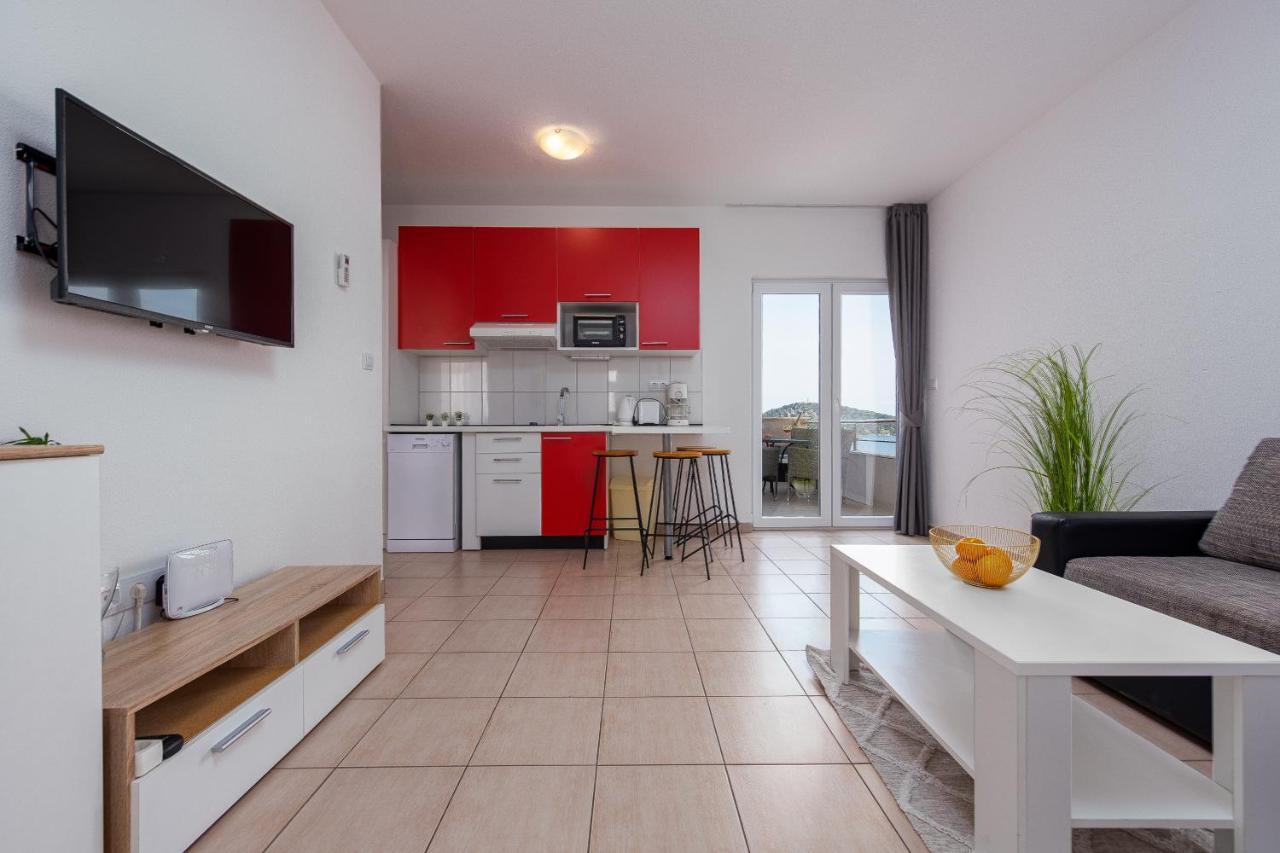 Villa Mona Apartments Razanj Ngoại thất bức ảnh