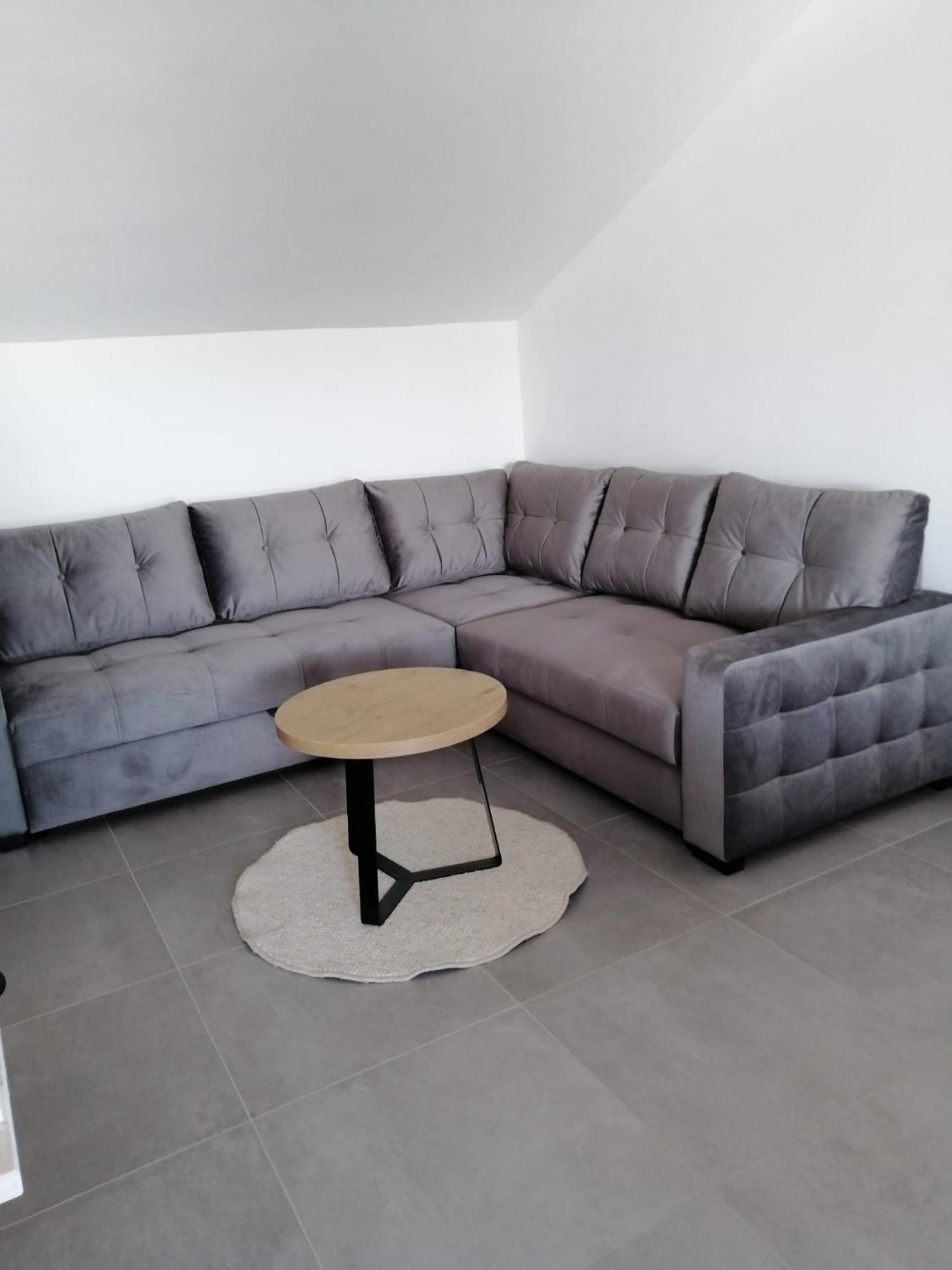 Villa Mona Apartments Razanj Ngoại thất bức ảnh