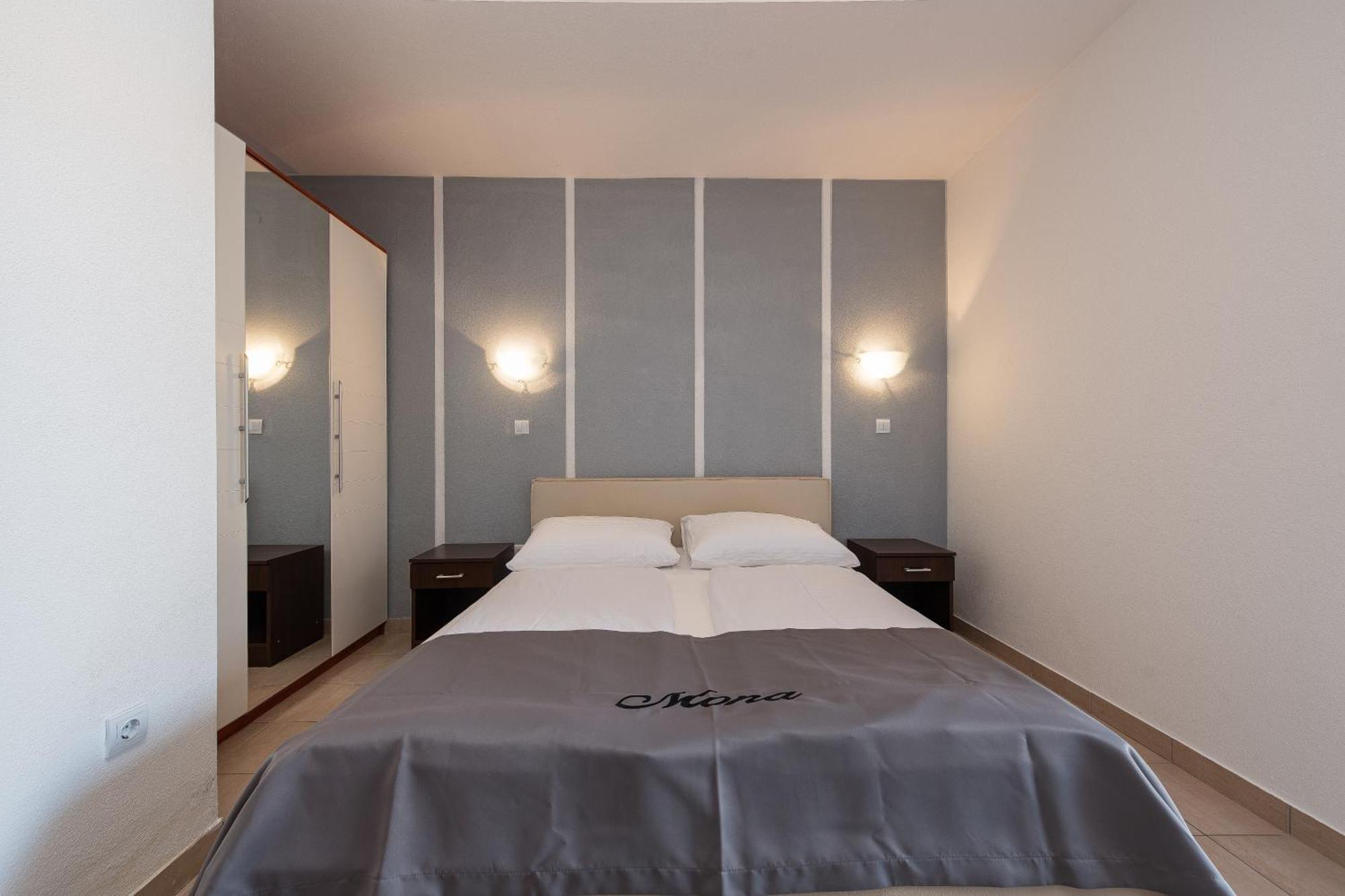 Villa Mona Apartments Razanj Phòng bức ảnh
